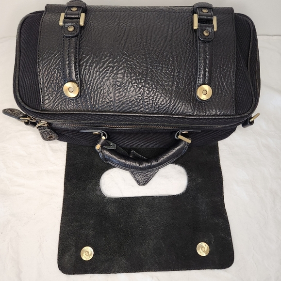 Black Leather Curduroy Travel Bag - Picture 4 of 16